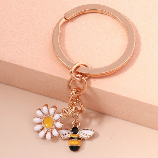 Bee Daisy Flower Keychain